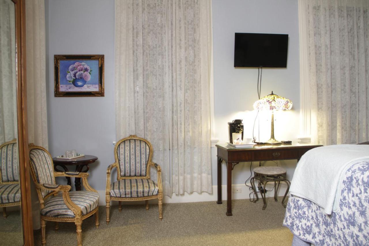 Flowertown Bed And Breakfast Summerville Exterior foto