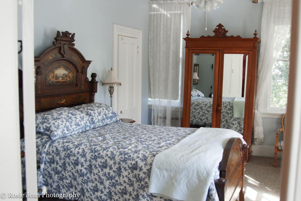 Flowertown Bed And Breakfast Summerville Exterior foto